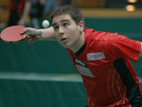 Deutschlandpokal2008-Tom Heie beim Aufschlag200