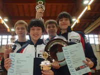 Deutschlandpokal 2009 - Schler mit Pokal