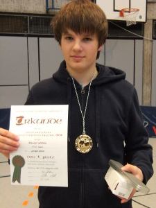 WDM2008 - Ricardo Walther mit Urkunde+Medaille